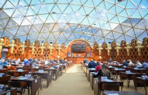 Педагогот Авзи Мустафа и професорот Африм Османи добитници на државната награда „22 Ноември“