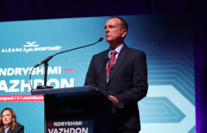 Мехмеди: Вчера немаше конгрес на Алијансата за Албанците, ниту редовен, ниту вонреден, туку обичен спектакл ала Тараварче