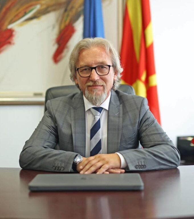 slika_minister_Limani