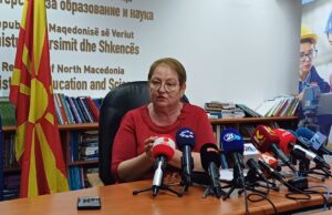 Јаневска: Новата концепција е на јавна расправа, не е точно дека предметите филозофија и логика се исклучени