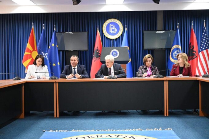 42f5fd59-7129-4cf5-bf69-53684dcc5f06