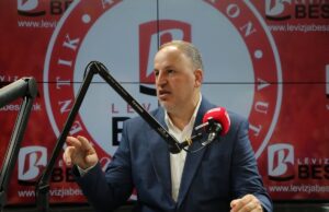 Азизи: Мицкоски е подготвен за официјализирање на албанскиот јазик – не е националистички оптоварен