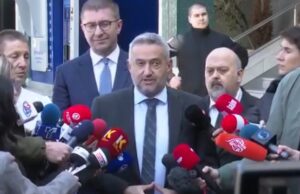 Денес стигнува тим од Британија, ќе подготвува рехабилитација за пациентите кога ќе почнат да се враќаат од странство, вели Клековски