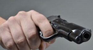 Пукале со три пиштоли и пушка на свадба, Обвинителството бара притвор за четворица