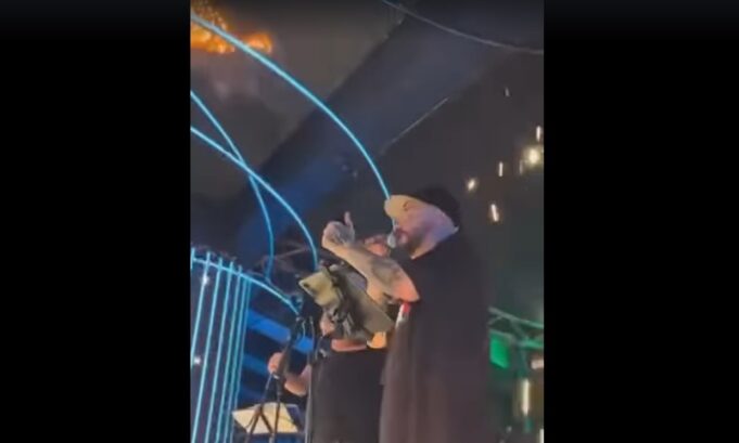 moment-na-pochnuvane-pozhar-diskoteka-kochani1