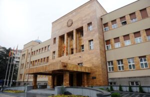 Борче Стамов и д-р Ирфан Ахмети ќе ја примат државната награда „Мајка Тереза“