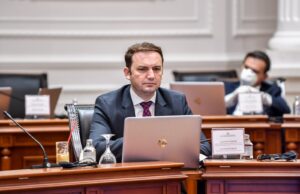 „Влен“: Бујар Османи претставува симбол на дваесетгодишната корупција