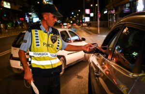 За 8 часа само во Скопје регистрирани 99 сообраќајни прекршоци