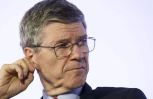 Сакс: Европа треба да ги нормализира односите со Русија