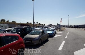 За влез и излез од државава на граничните премини се чека до 15 минути