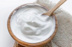 Експертите објаснуваат зошто е корисен грчкиот јогурт