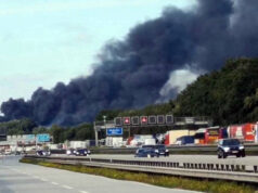 Изгаснат е големиот пожар во пристаништето во Хамбург