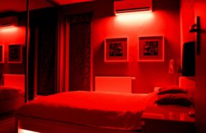 Проститутка бришела мртов маж со влажни марамчиња, го облекла, па побегнала, умрел од природна смрт