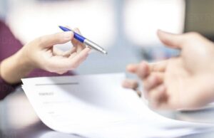 Невидена партизација во тек, единствениот пат до вработување е или преку партија или преку граница, велат од СДСМ