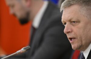 Премиерот на Словачка: Западот ја искористи Украина