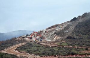 Влада: Се конкретизираат работите за изградба на третата фаза од пругата од Крива Паланка до границата со Бугарија како и изградба на тунелот како гранична точка