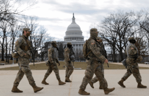 Националната гарда пристигна во Вашингтон