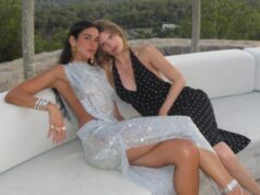 (Фото) „Убиствен“ фустан на нејзиното голо тело – спектакл