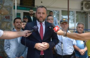 (Видео) Тошковски: Нова седма по ред канцеларија на Управни служби на МВР во Ропотово, ја враќаме довербата на граѓаните