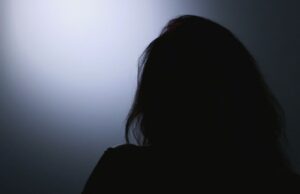 Мајка од Гостиварско го повредила своето 4-годишно дете, МВР поднесе кривична