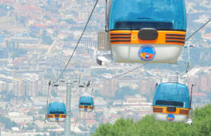 Зајкова: Жичарницата на Водно работела без дозвола додека превезувала деца и туристи, кој ќе одговара за пропустот?