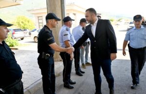 Тошковски: Стабилна безбедносна состојба во Дебар – ГП „Блато“ станува мост на поврзување со Албанија