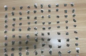 Уапсен дилер во Скопје, запленети 100 кесички со марихуана