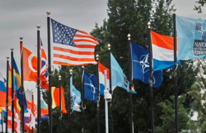 НАТО ја предупреди Москва: Подготвени сме да соборуваме авиони што го нарушуваат воздушниот простор