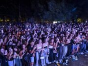 Преполн Паркот на Франкофонија синоќа за концертот „Нешто што ќе остане“