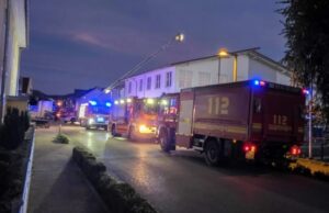 Се урна покрив на супермаркет во Германија, двајца се тешко повредени