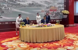 Руски медиуми: Путин и Кси го продолжуваат разговорот со чај