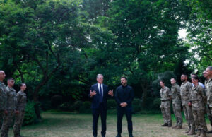 Велика Британија започнува масовно производство на напредни дронови-пресретнувачи за Украина