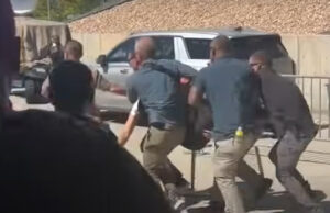 (Видео) „Никогаш нема да ја извадам таа слика од главата“: Очевидци на убиството на Чарли Кирк