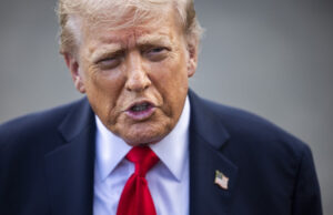 (Видео) „Тие се мразат толку многу што не можат да дишат“: Трамп инсистира дека тој е клучен за средба меѓу Путин и Зеленски