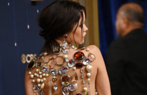 (Фото) Шокантно издание на контроверзната актерка