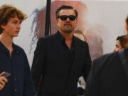 (Фото) Не е ни чудо што жените „паѓаат“ пред него: познатиот заводник изгледа подобро од кога било