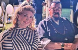 (Фото) Најпознатата лото-девојка од поранешна Југославија поттикна гласини дека е во врска со Стивен Сигал