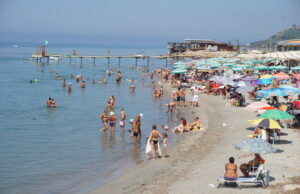 Албанија продолжува со рекордни бројки на странски туристи