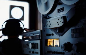 „И официјално е потврдено: Мицкоски и новинари биле следени, СДС на Филипче направил груб упад на системот“, велат од ВМРО-ДПМНЕ