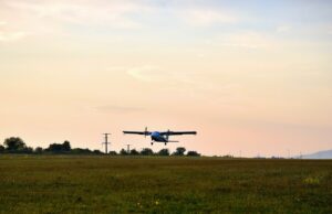 Утре авионска дезинсекција против ларви од комарци во Скопје