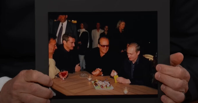 shon-pen-dzek-nikolson-i-putin-printscreen-od-video