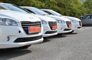 Само 42 отсто од институциите доставија податоци за службени возила пред локалните избори