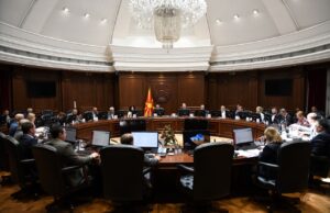 Влада: Усвоена информација за склучување на договор за соработка помеѓу Железници инфраструктура и Јавното тело на Министерството за транспорт на Обединетото Кралство