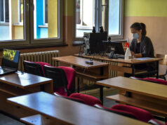 Онлајн настава една недела во четири училишта во Гази Баба поради пожарот во Трубарево