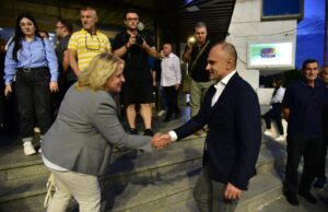 Филипче: По седум години раст на платите во здравството, ВМРО-ДПМНЕ го запре