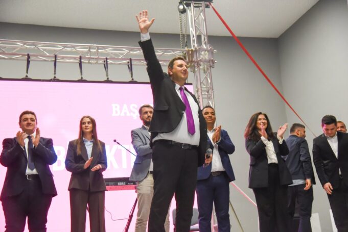 558887099_122159451716400001_1721428865214433378_n