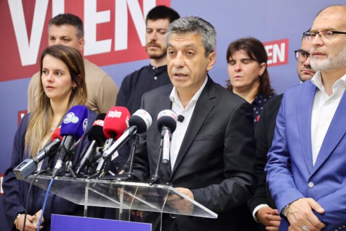 6a31d096-8515-4a12-8fea-1b1b9c447647