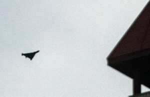 Холандскиот премиер: Мислиме дека Русите стојат зад упадите со беспилотни летала, но нема докази