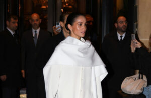 (Видео) За малку ќе паднеше бакнеж: Меган Маркл доживеа непријатност пред светот