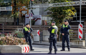 Градоначалничка на германски град тешко повредена во напад со нож